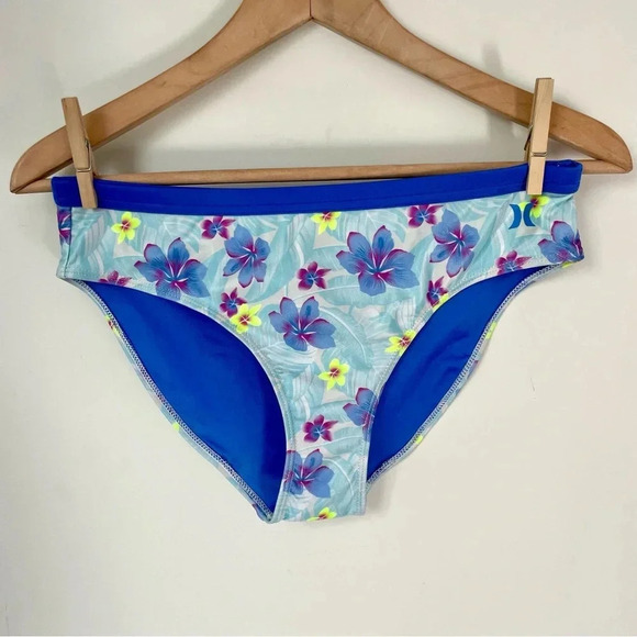 Hurley Girl's UPF 50+ Bikini Swimsuit  Set - Picture 7 of 10